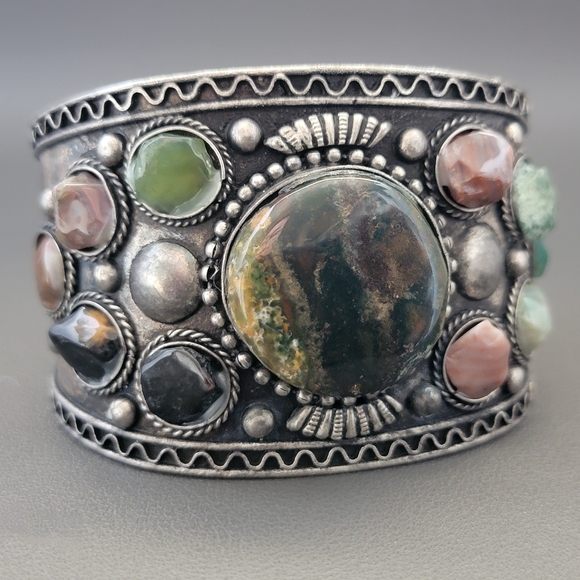Vintage Boho Silver Cuff – Indian Artisan Multi-Colored Agate Stones